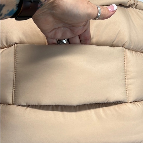 Wilo The Label | Taupe Scrunch Top Tote Bag - Picture 6 of 8